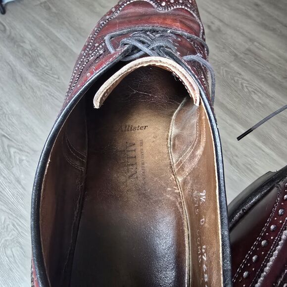 Allen Edmonds McAllister Wingtip Shoe Size 9.5 D Men Made In USA Burgundy Oxford main image 7